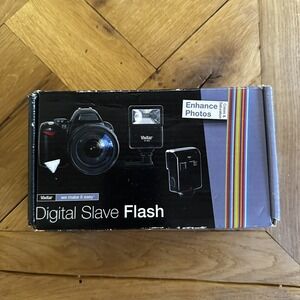 Vivitar SF-3000 Digital Slave Flash for‎ DSLR Cameras with Bracket and Manual